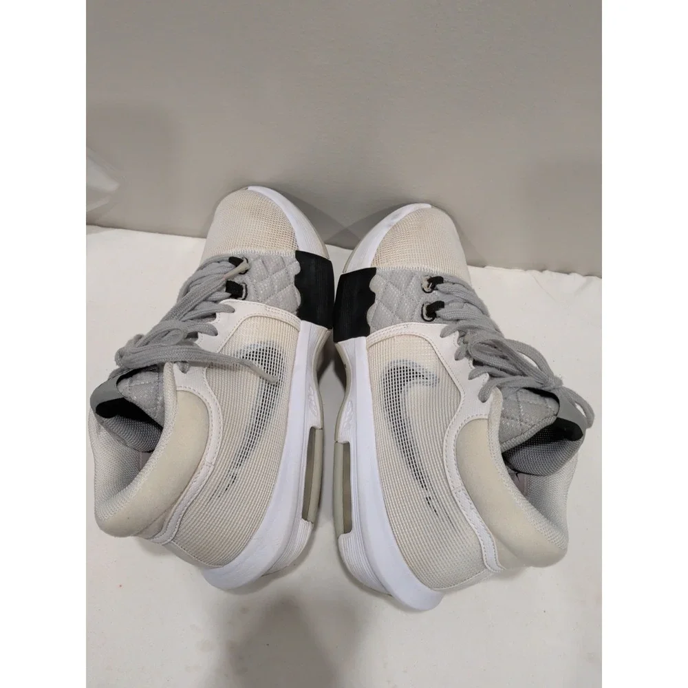 Mens Nike Lebron Witness VIII (White/Black-LT Smoke Grey) Size 10.5
